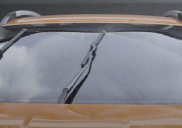 Cách kiểm tra và chăm sóc các chi tiết trên kính chắn gió