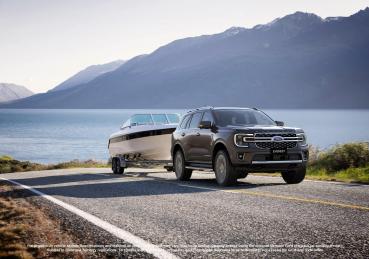 Ford Everest thế hệ mới nâng tầm chiếc SUV hạng trung lên một tầm cao mới