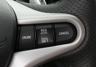 Những điều Nên và Không nên khi Sử dụng Hệ thống Kiểm soát Hành trình