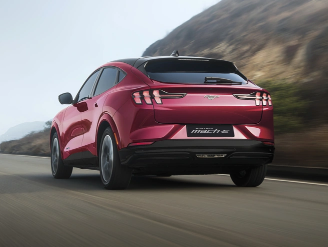 Khoảng cách vận hành 550Km